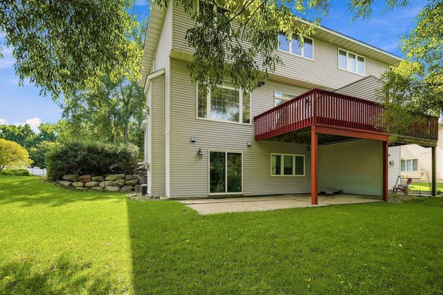 5546 Malibu Drive, Edina, MN 55436