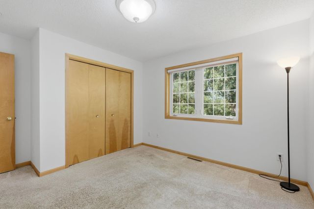 5546 Malibu Drive, Edina, MN 55436