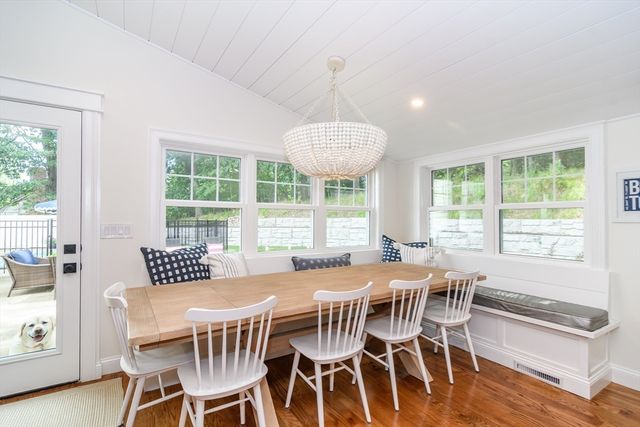 30 Snake Brook, Wayland, MA 01778