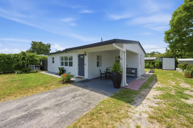 330 NE 59th Court, Oakland Park, FL 33334
