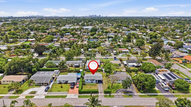 330 NE 59th Court, Oakland Park, FL 33334