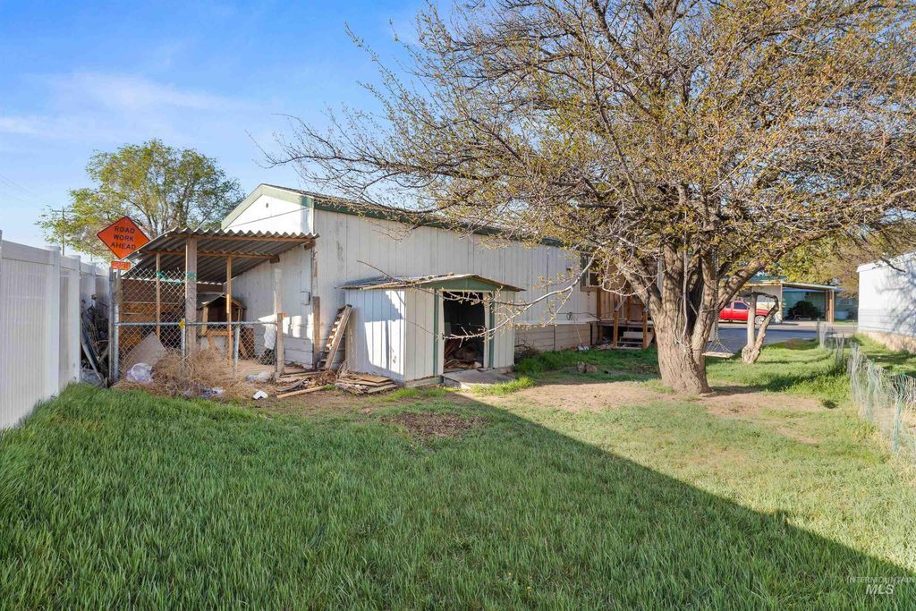 33 Manor Dr #24, Buhl, ID 83316 photo 17