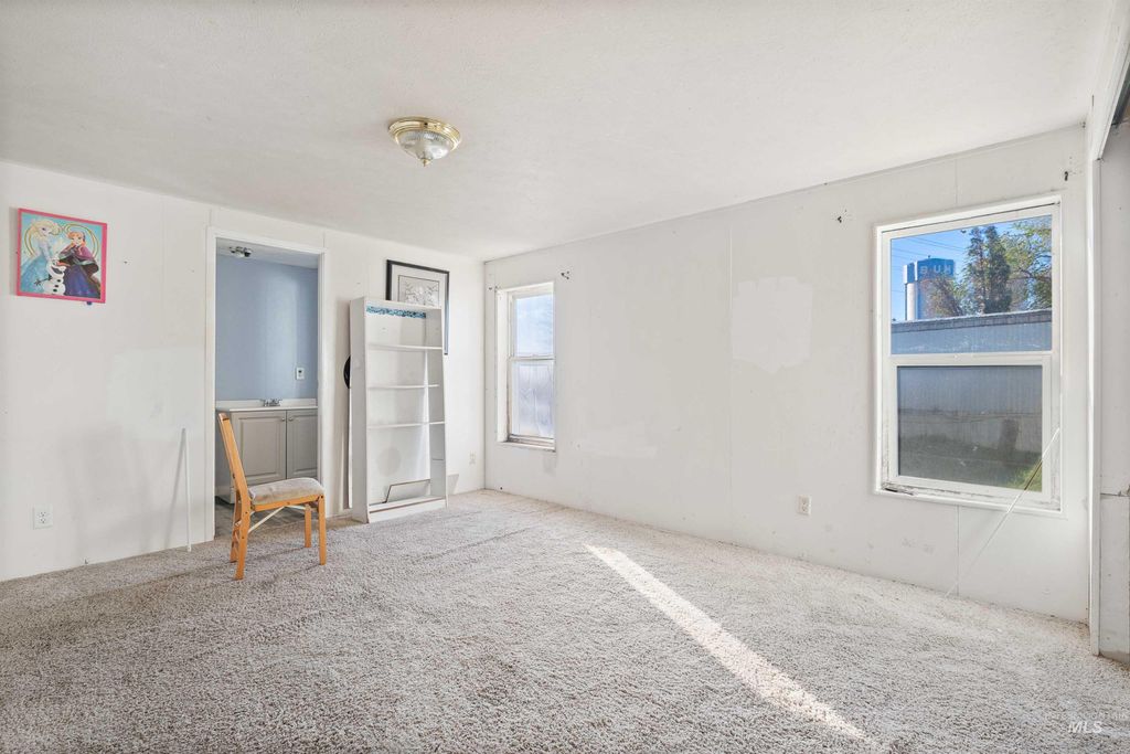 33 Manor Dr #24, Buhl, ID 83316 photo 7