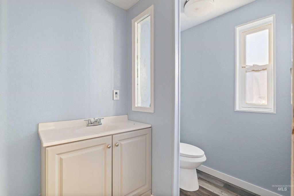 33 Manor Dr #24, Buhl, ID 83316 photo 9