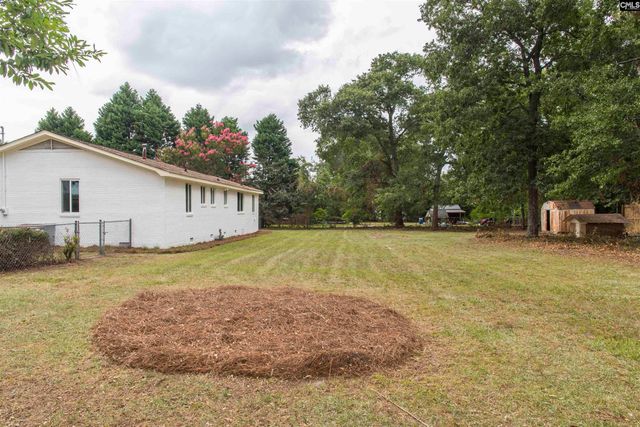 105 Wood Court, Lexington, SC 29073