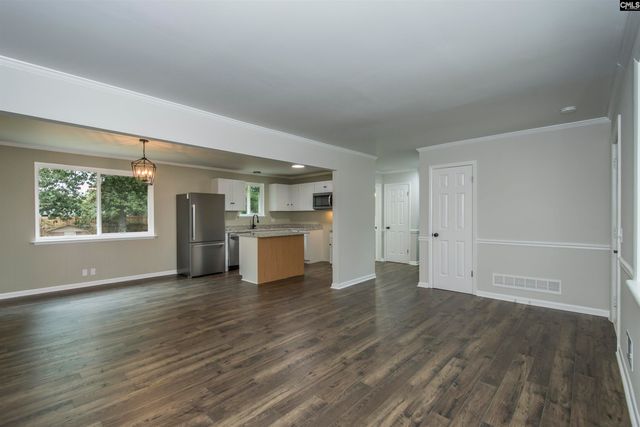 105 Wood Court, Lexington, SC 29073