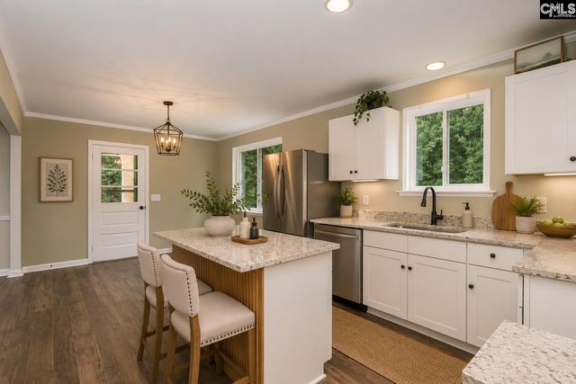 105 Wood Court, Lexington, SC 29073