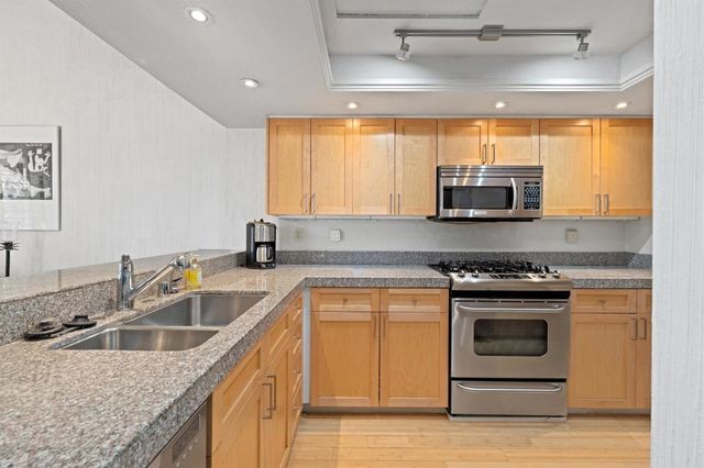 35200 Cathedral Canyon Drive W184, Cathedral City, CA 92234