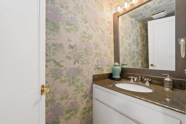 35200 Cathedral Canyon Drive W184, Cathedral City, CA 92234