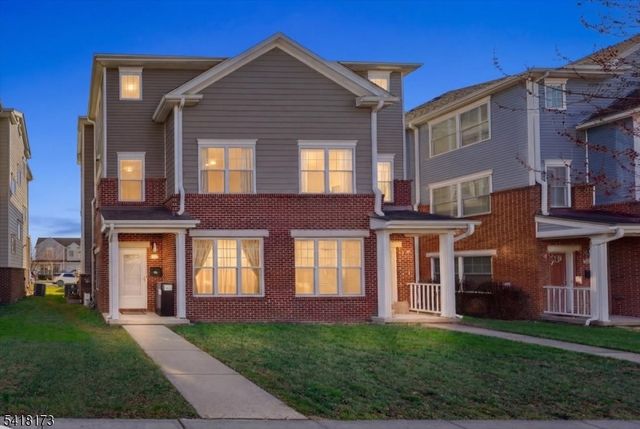 181 Court St, Newark City, NJ 07103