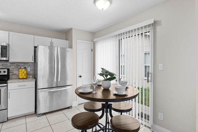 3004 Yorktown Circle, Fort Walton Beach, FL 32547