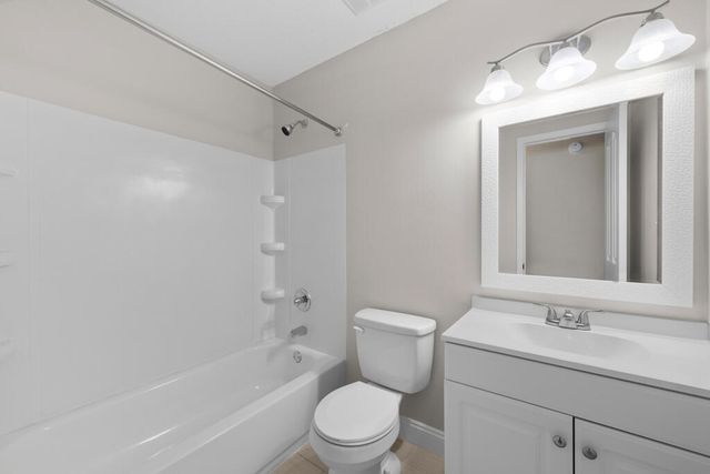 3004 Yorktown Circle, Fort Walton Beach, FL 32547