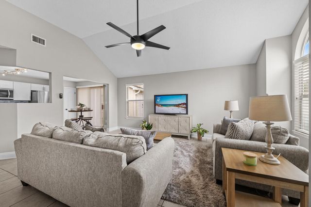 3004 Yorktown Circle, Fort Walton Beach, FL 32547