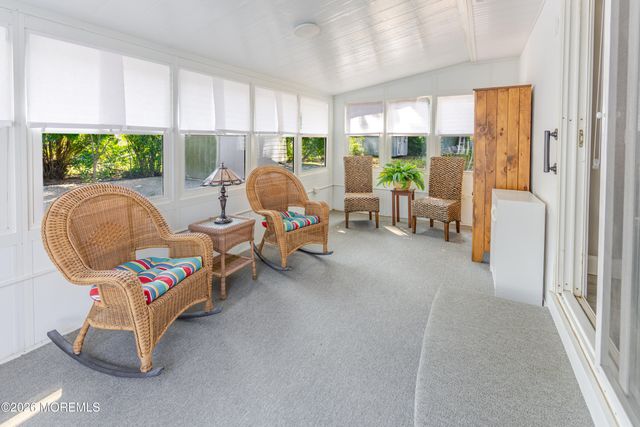 15 Mount Logan Lane, Toms River, NJ 08753