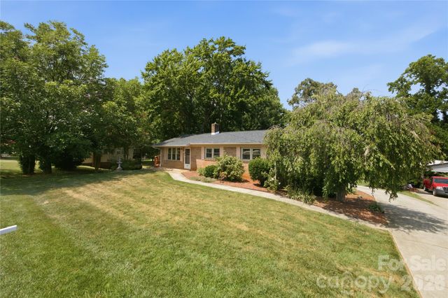 4821 Raleigh Street, Conover, NC 28613