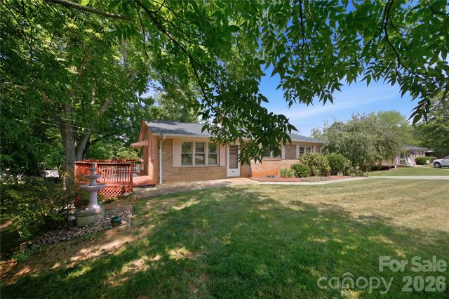 4821 Raleigh Street, Conover, NC 28613