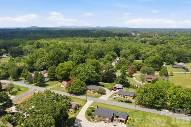 4821 Raleigh Street, Conover, NC 28613