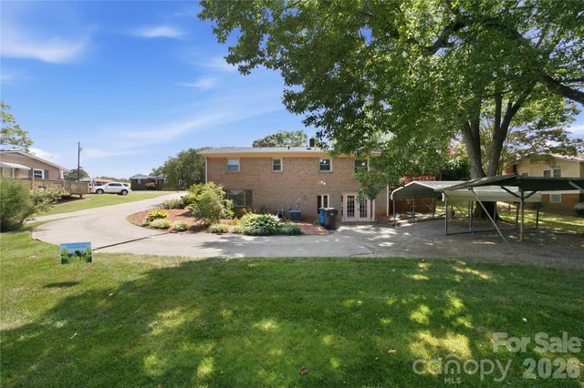 4821 Raleigh Street, Conover, NC 28613