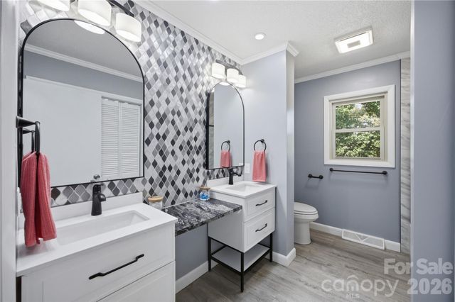 4821 Raleigh Street, Conover, NC 28613