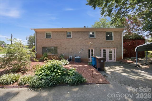 4821 Raleigh Street, Conover, NC 28613