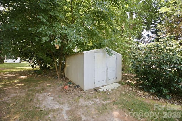 4821 Raleigh Street, Conover, NC 28613
