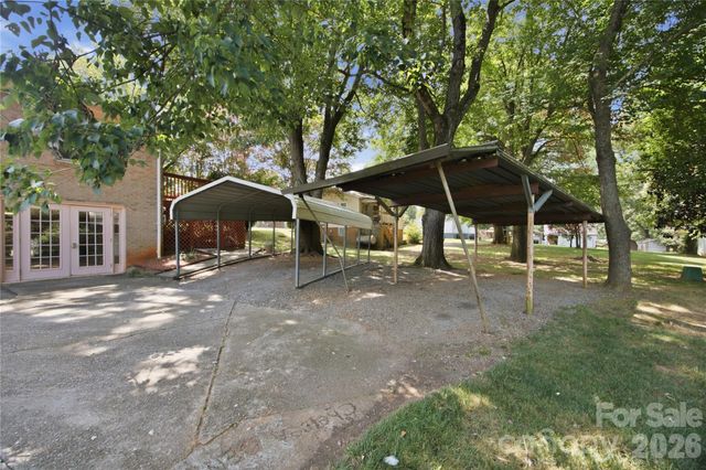 4821 Raleigh Street, Conover, NC 28613