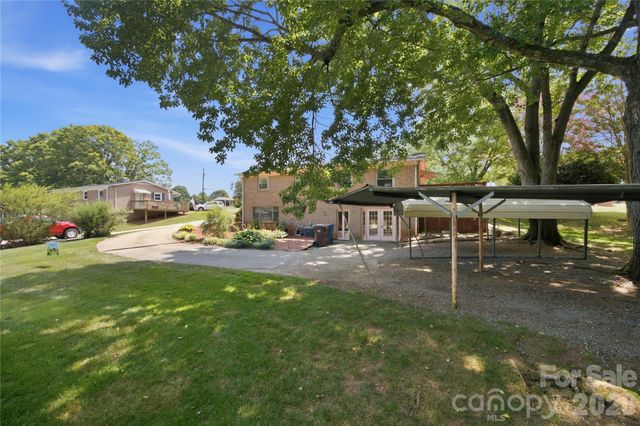 4821 Raleigh Street, Conover, NC 28613
