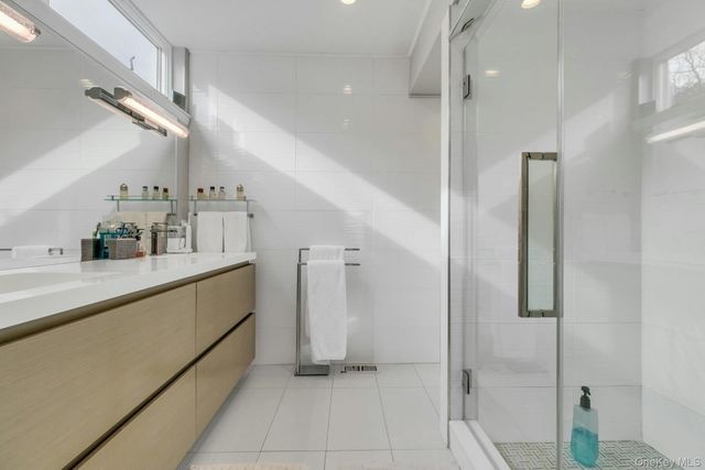 17 Romana Drive, Hampton Bays, NY 11946