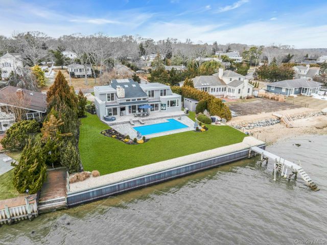 17 Romana Drive, Hampton Bays, NY 11946
