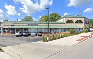 2130 Green Bay Road, Evanston, IL 60201