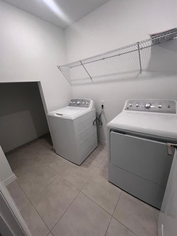 424 WAYLAND DRIVE, Haines City, FL 33844