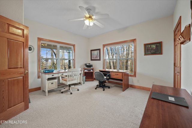 2993 Quarry Hollow Rd, Friendsville, TN 37737