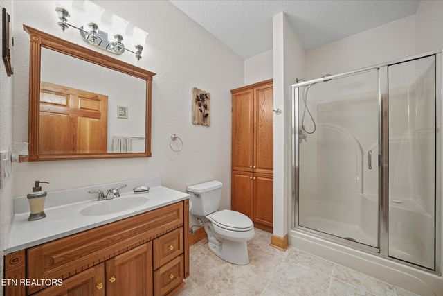 2993 Quarry Hollow Rd, Friendsville, TN 37737