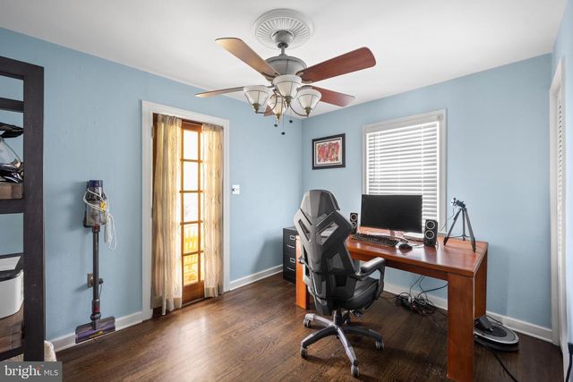 46 GRANDVIEW AVE, Hamilton, NJ 08620