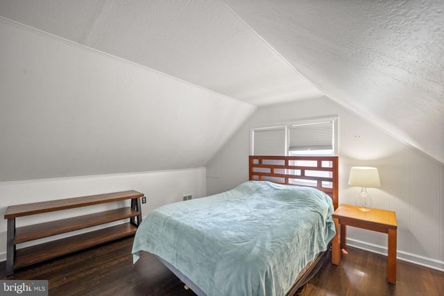 46 GRANDVIEW AVE, Hamilton, NJ 08620