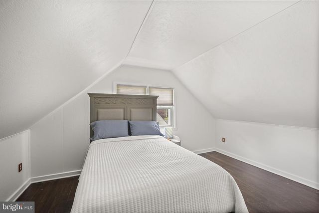 46 GRANDVIEW AVE, Hamilton, NJ 08620