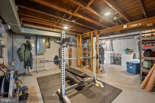 46 GRANDVIEW AVE, Hamilton, NJ 08620
