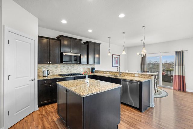5035 Jewel Lane N, Plymouth, MN 55446