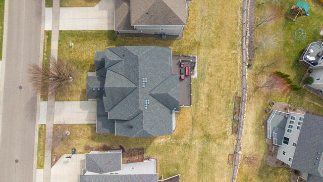 5035 Jewel Lane N, Plymouth, MN 55446