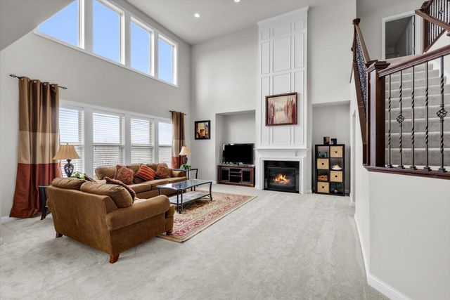 5035 Jewel Lane N, Plymouth, MN 55446