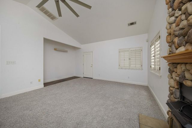 10324 Rio Sombra Ct, Oakdale, CA 95361