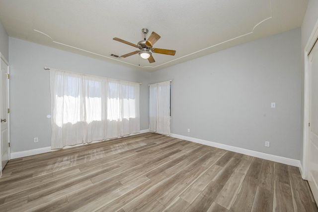 10324 Rio Sombra Ct, Oakdale, CA 95361