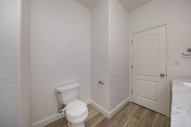 10324 Rio Sombra Ct, Oakdale, CA 95361