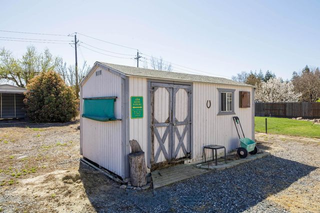 10324 Rio Sombra Ct, Oakdale, CA 95361