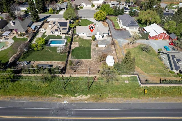 10324 Rio Sombra Ct, Oakdale, CA 95361