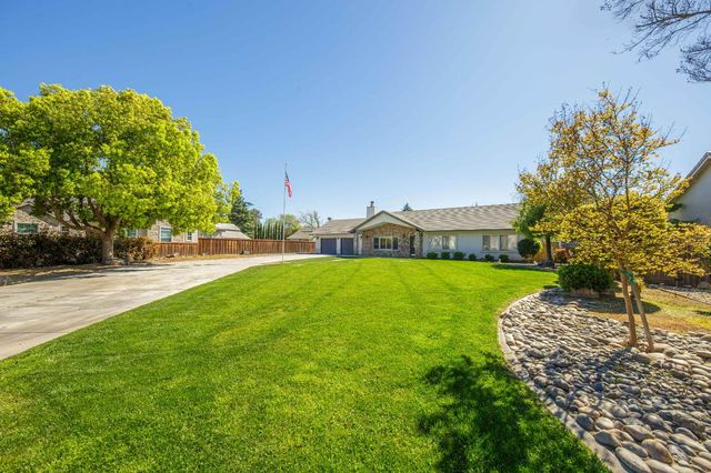 10324 Rio Sombra Ct, Oakdale, CA 95361