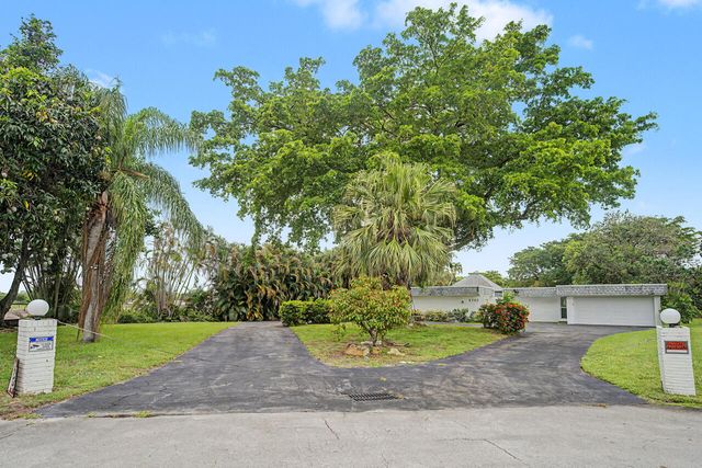 5707 White Hickory Circle, Tamarac, FL 33319