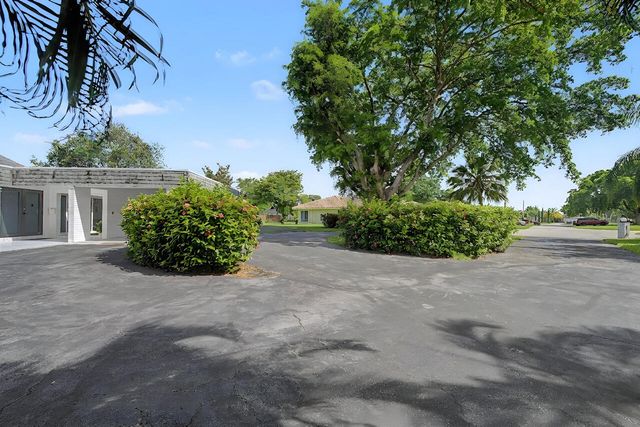 5707 White Hickory Circle, Tamarac, FL 33319