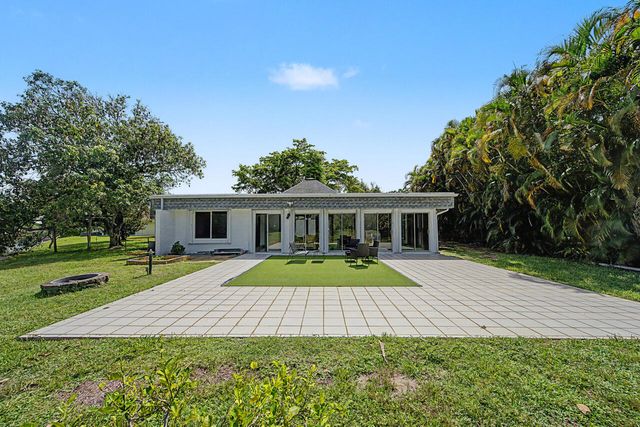 5707 White Hickory Circle, Tamarac, FL 33319