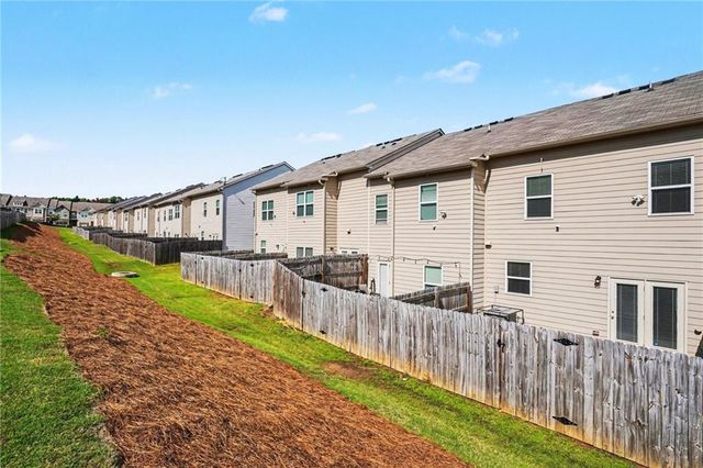 1962 Dillon Drive, Lithonia, GA 30058